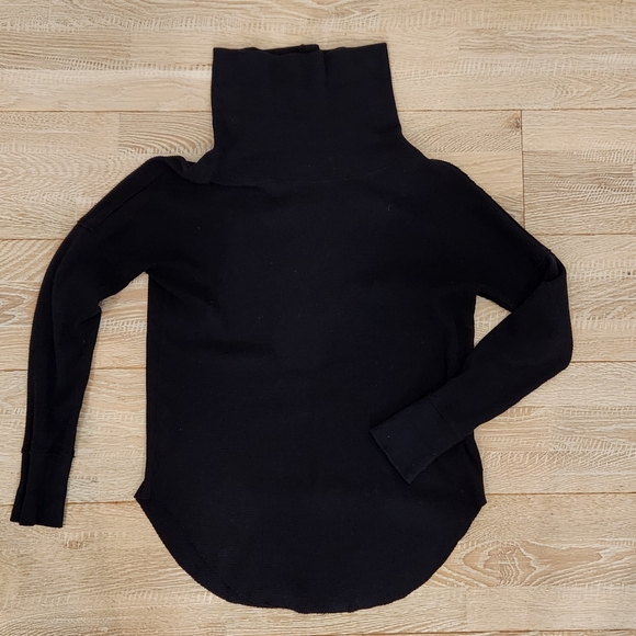 TNA Tops - TNA Charcoal Ribbed Turtleneck